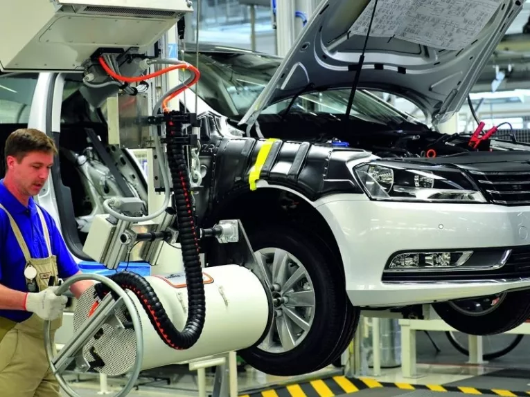 Japán mintát követ a VW