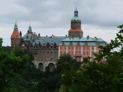 Hitler titkos föld alatti városa