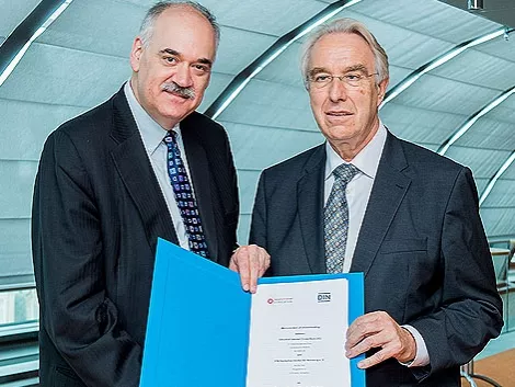 DIN-IIC együttműködés az ipar 4.0 szabványosításában