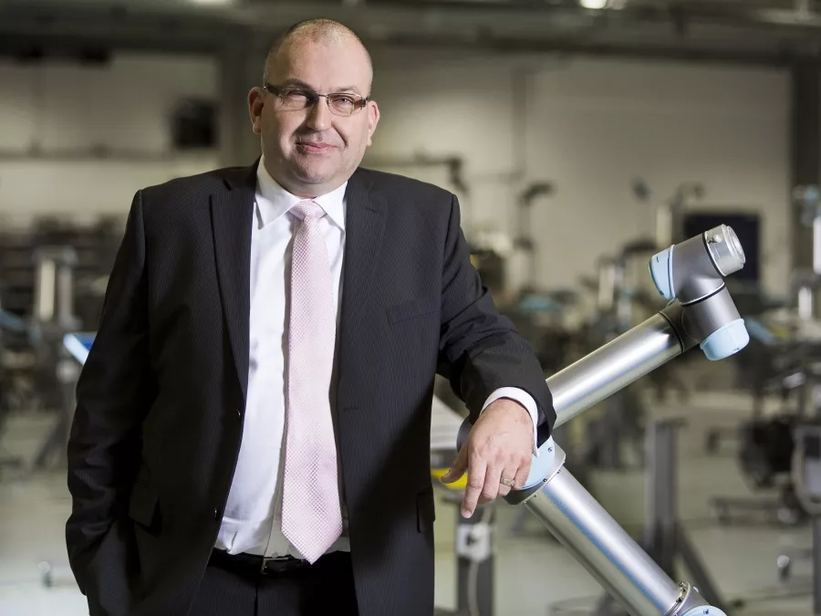 Új közép-kelet-európai vezérigazgató az Universal Robotsnál