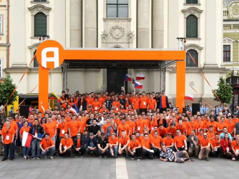 Negyven csapat áll rajthoz a Pneumobil versenyen