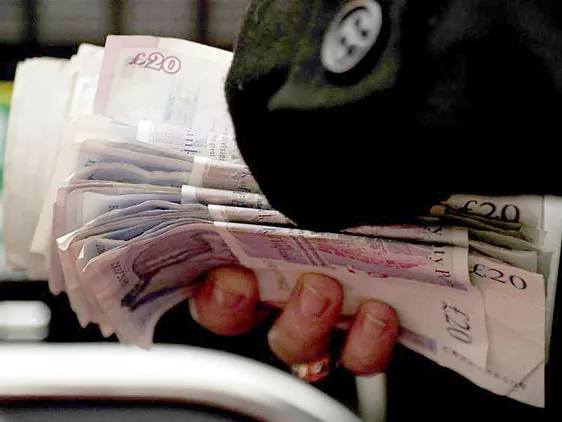 Nyomoz a bank