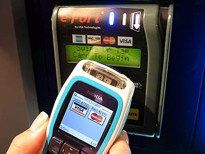 Banktól és mobil-szolgáltatóktól függetlenül