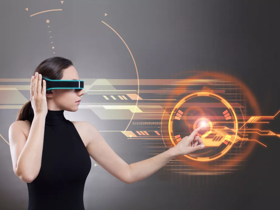 Longevity-technológiák az idegrendszer szolgálatában: hogyan segítenek a hordható eszközök?