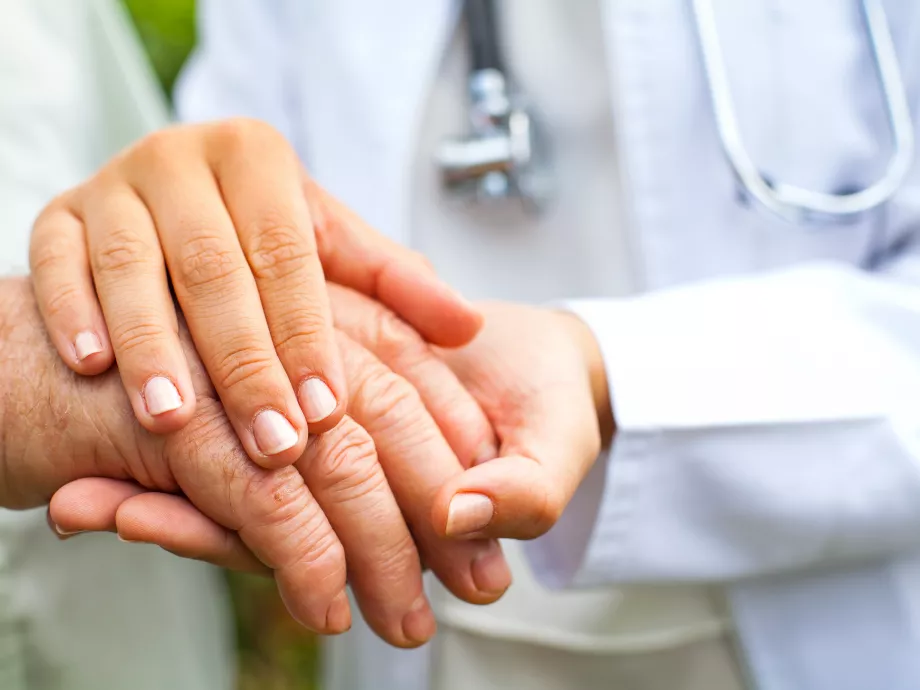 150 ezer euró támogatás Parkinson-kóros betegek életminőségének javítására