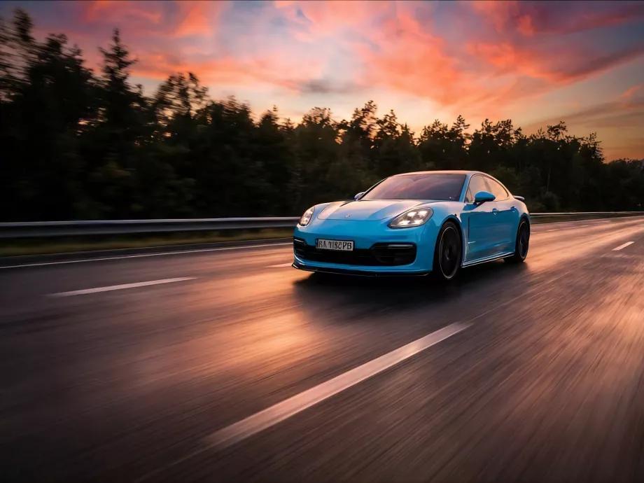 A Porsche és a Volvo újabb modelljeihez is jóváhagyták a Continental abroncsait