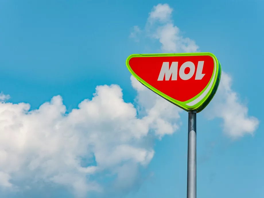 A MOL megvásárolja a Szarvasi Biogázüzemet
