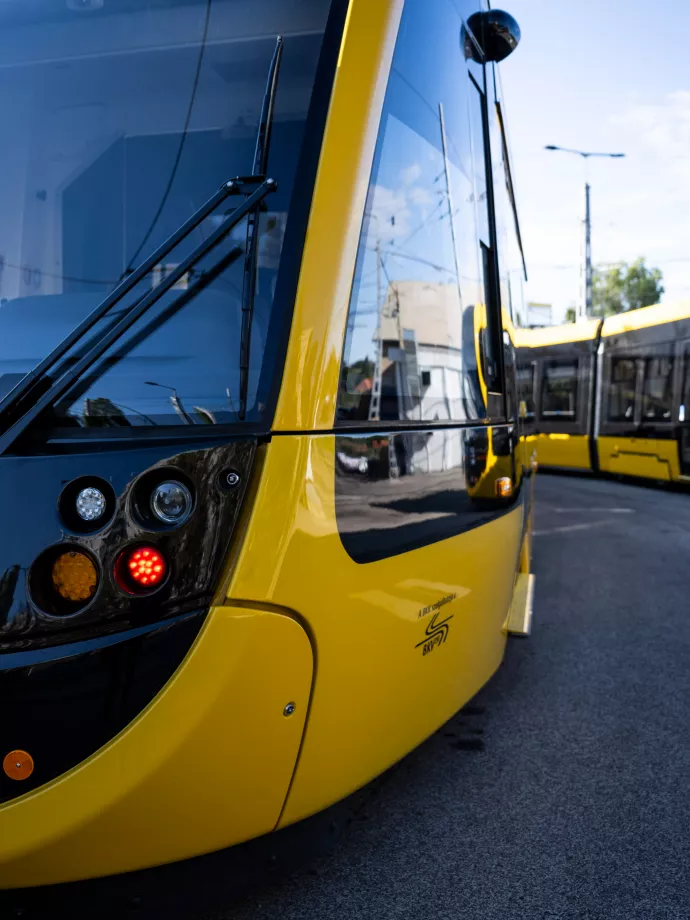 Energiakrízis: lassabban közlekednek a metrók és a villamosok Budapesten