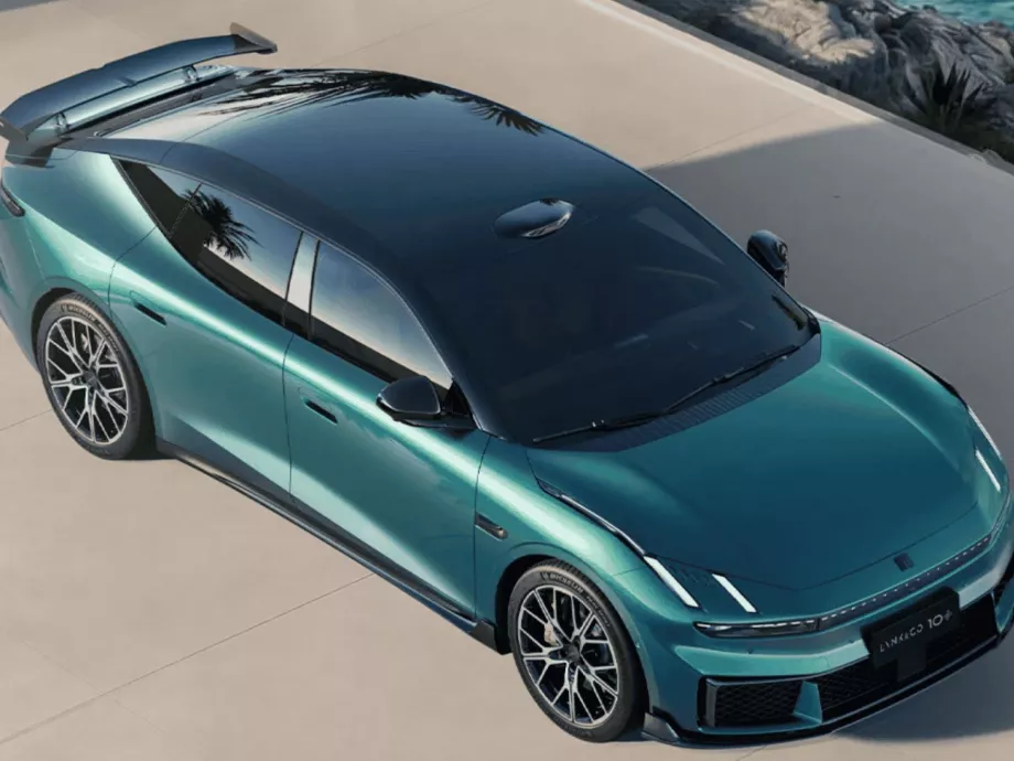 Újabb töltési rekordra készül a Geely: 1000 voltos architektúrán dolgozik