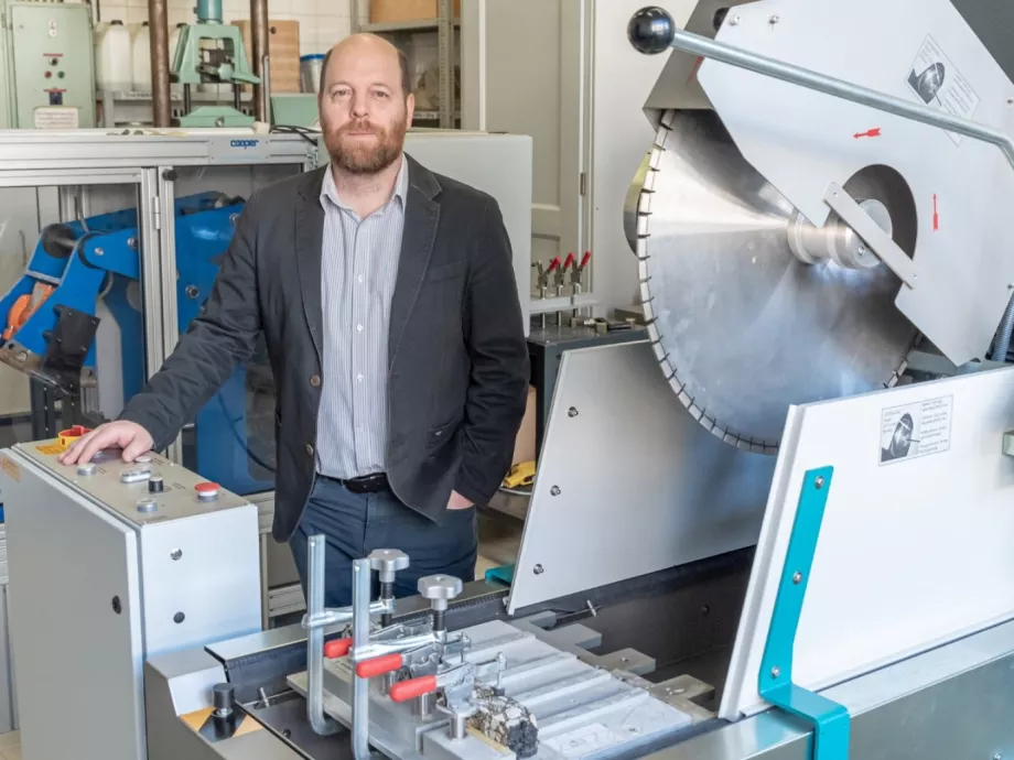 A legkorszerűbb technológiával bővült a SZE útépítési laboratóriuma