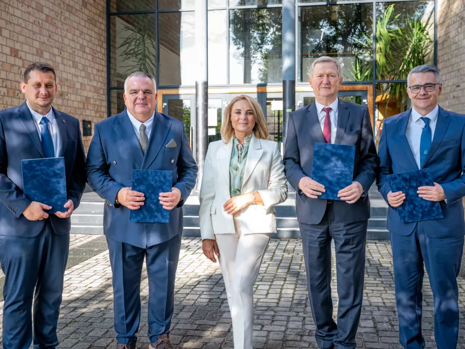 Az Agroferttel indít vállalkozást a Széchenyi István Egyetem