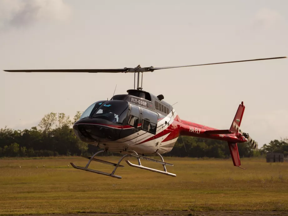 Helikopterpilóta-képzés indul a Széchenyi István Egyetemen
