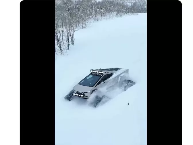 Lánctalpat kapott a Tesla Cybertruck